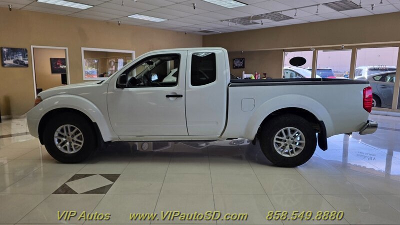 Used 2019 Nissan Frontier SV RWD image 9