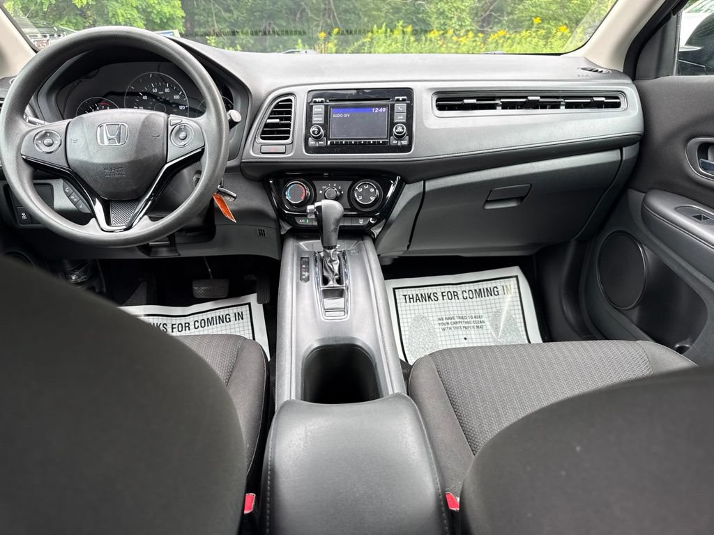 Used 2017 Honda HR-V LX image 17