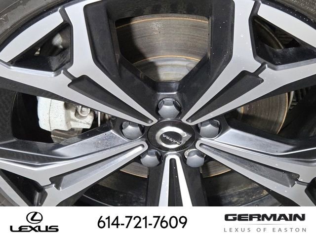 Used 2022 Volvo XC60 B5 Momentum w/ Climate Package image 14