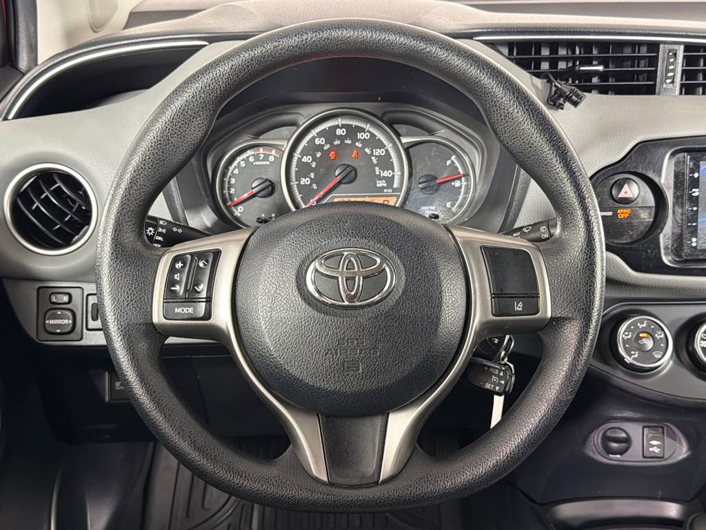 Used 2017 Toyota Yaris LE image 23