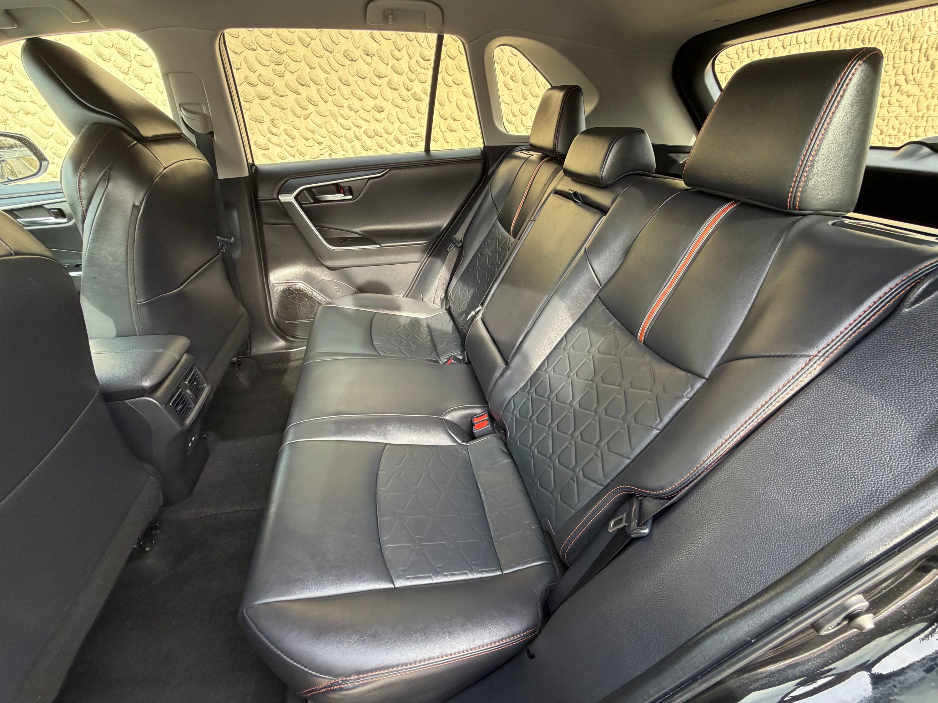 Used 2022 Toyota RAV4 Adventure image 25