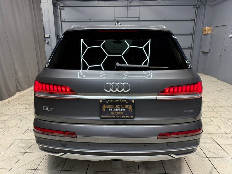 Used 2021 Audi Q7 3.0T Prestige w/ Prestige Package image 7