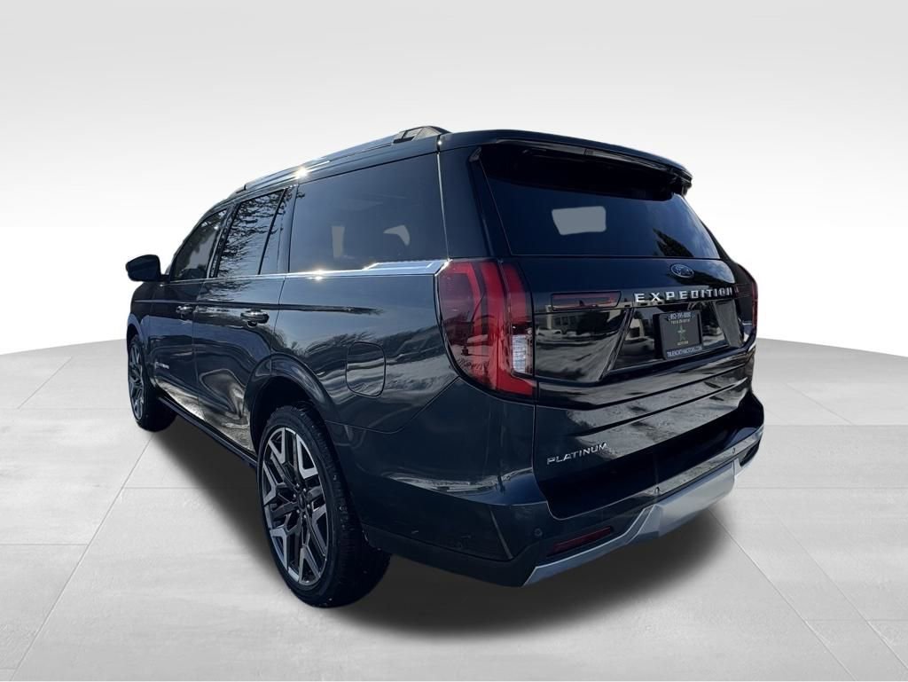 Used 2025 Ford Expedition Platinum w/ Platinum Ultimate Package image 7