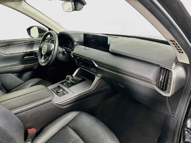 Used 2025 MAZDA CX-90 3.3 Turbo w/ Preferred Package AWD/4WD image 30