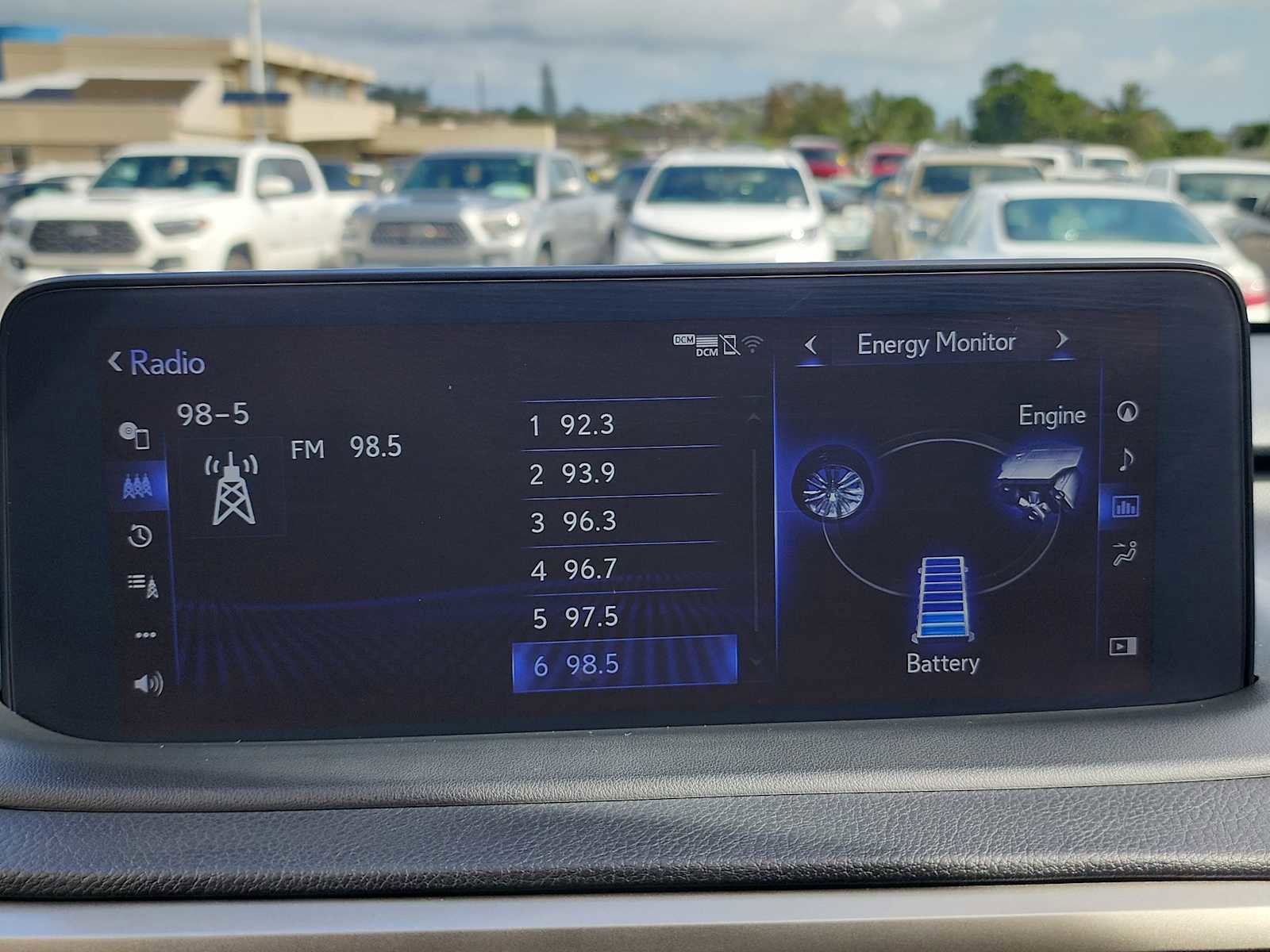 Used 2022 Lexus RX 450hL Luxury image 26