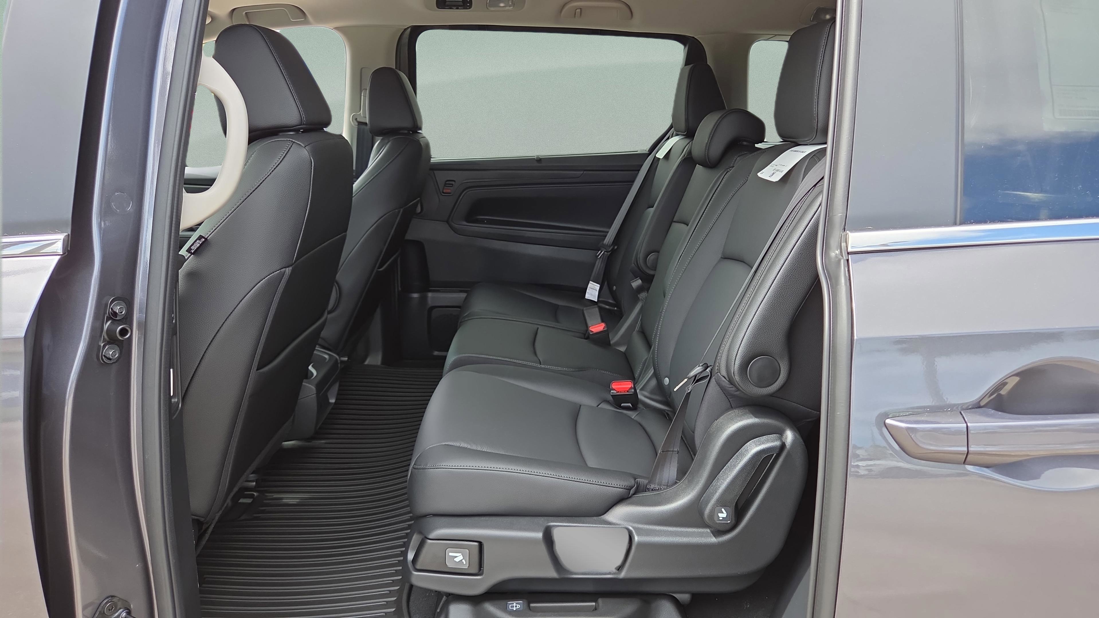 New 2026 Honda Odyssey EX-L image 12