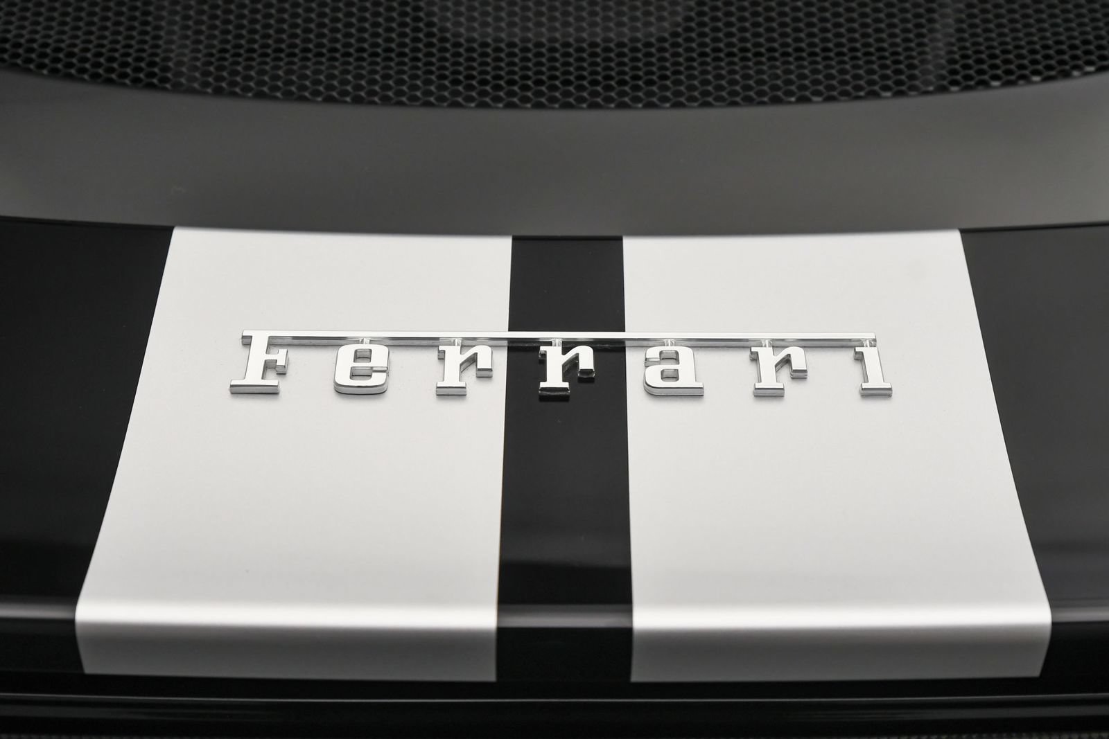 Used 2022 Ferrari 296 GTB RWD image 20