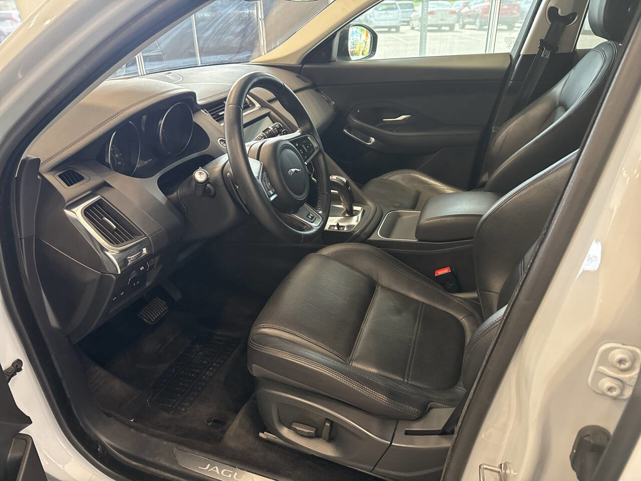 Used 2019 Jaguar E-PACE S image 18