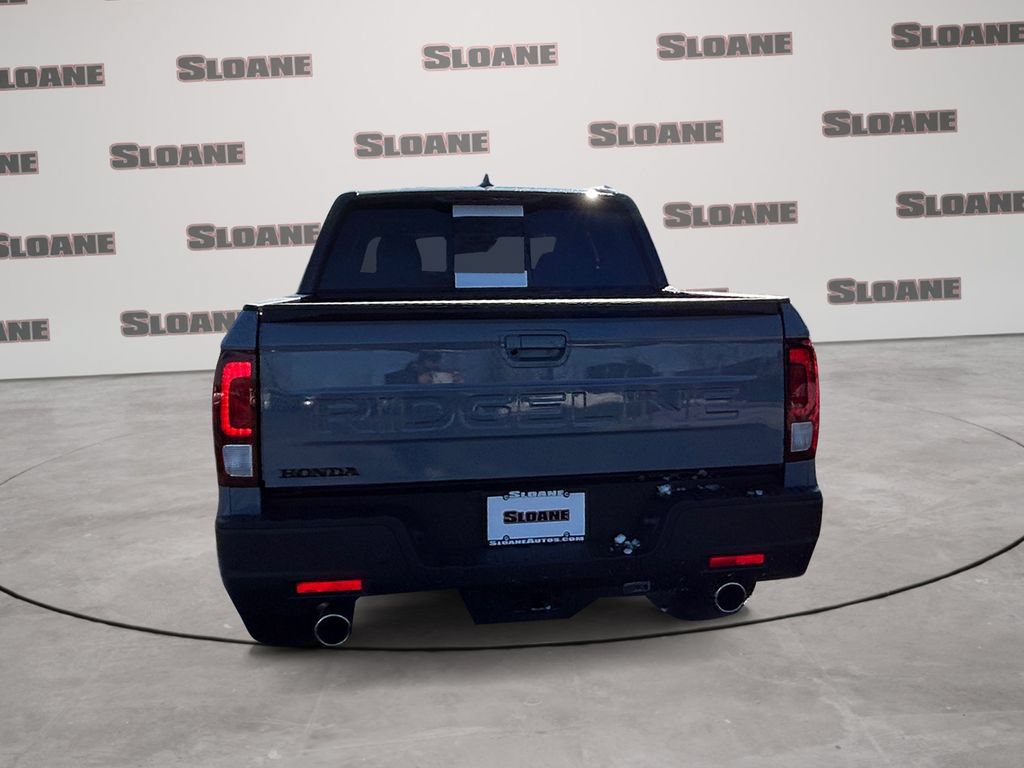 New 2026 Honda Ridgeline Black Edition image 4