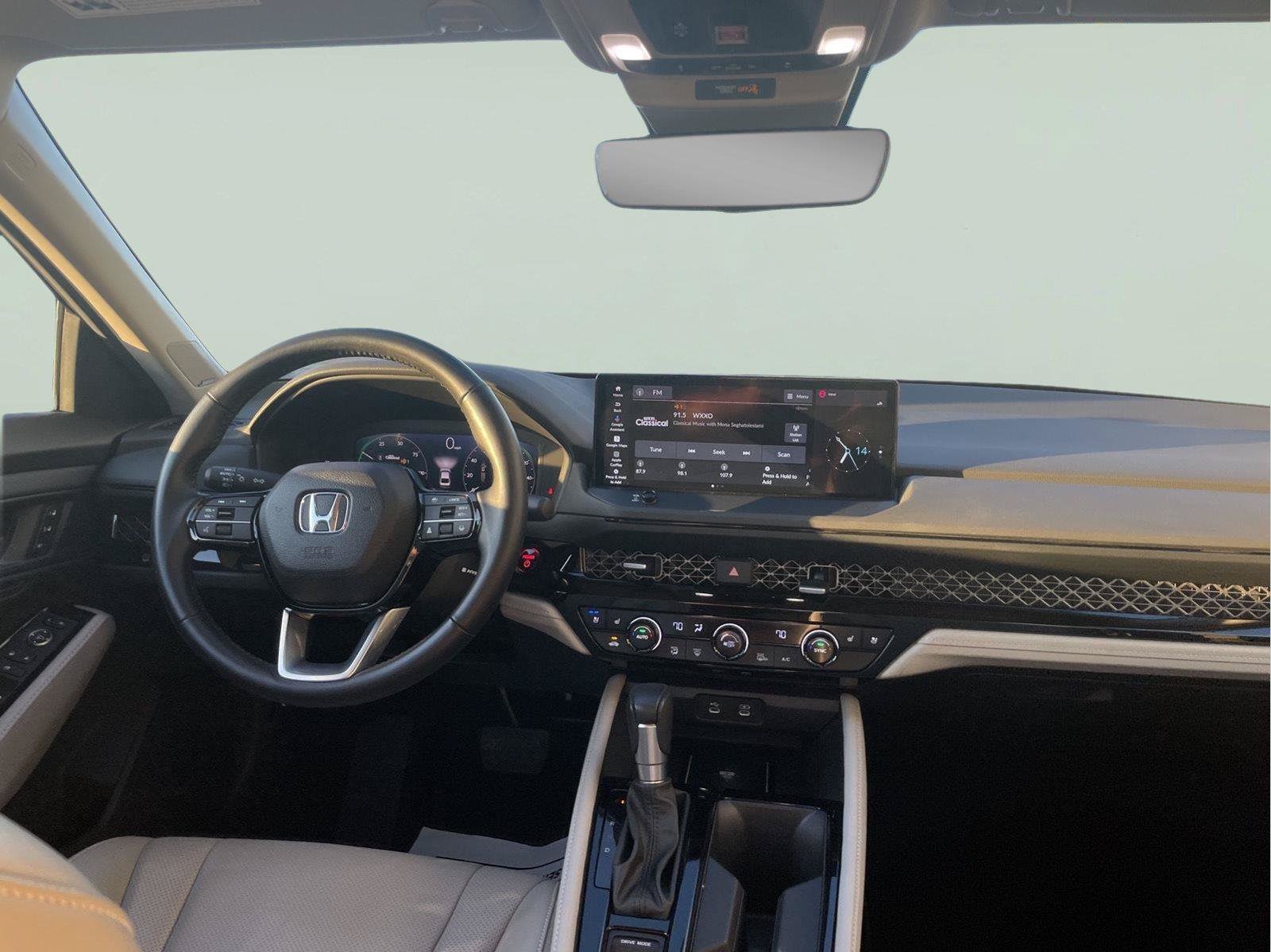 Used 2023 Honda Accord Touring image 20