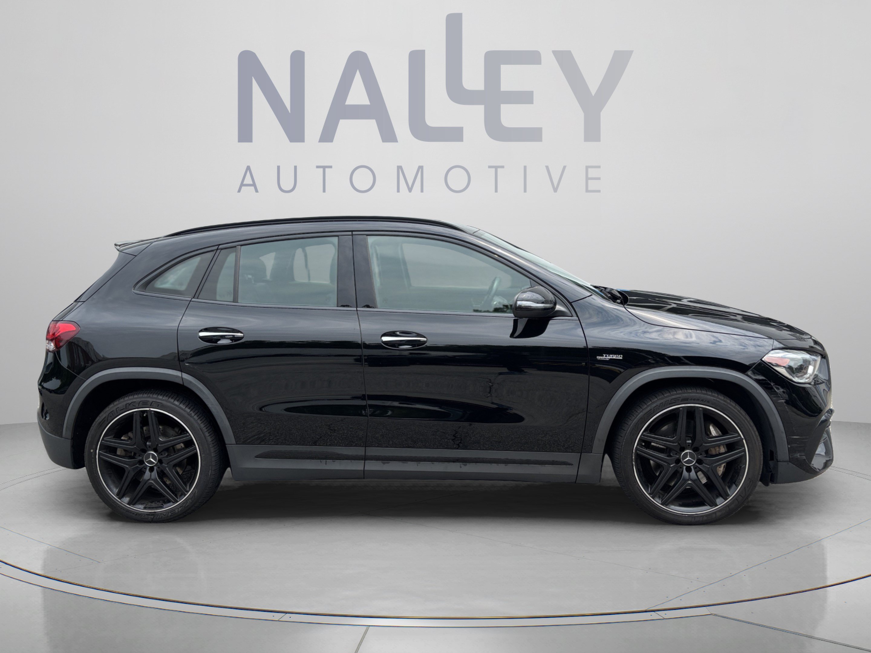 Used 2022 Mercedes-Benz GLA 35 AMG 4MATIC image 4