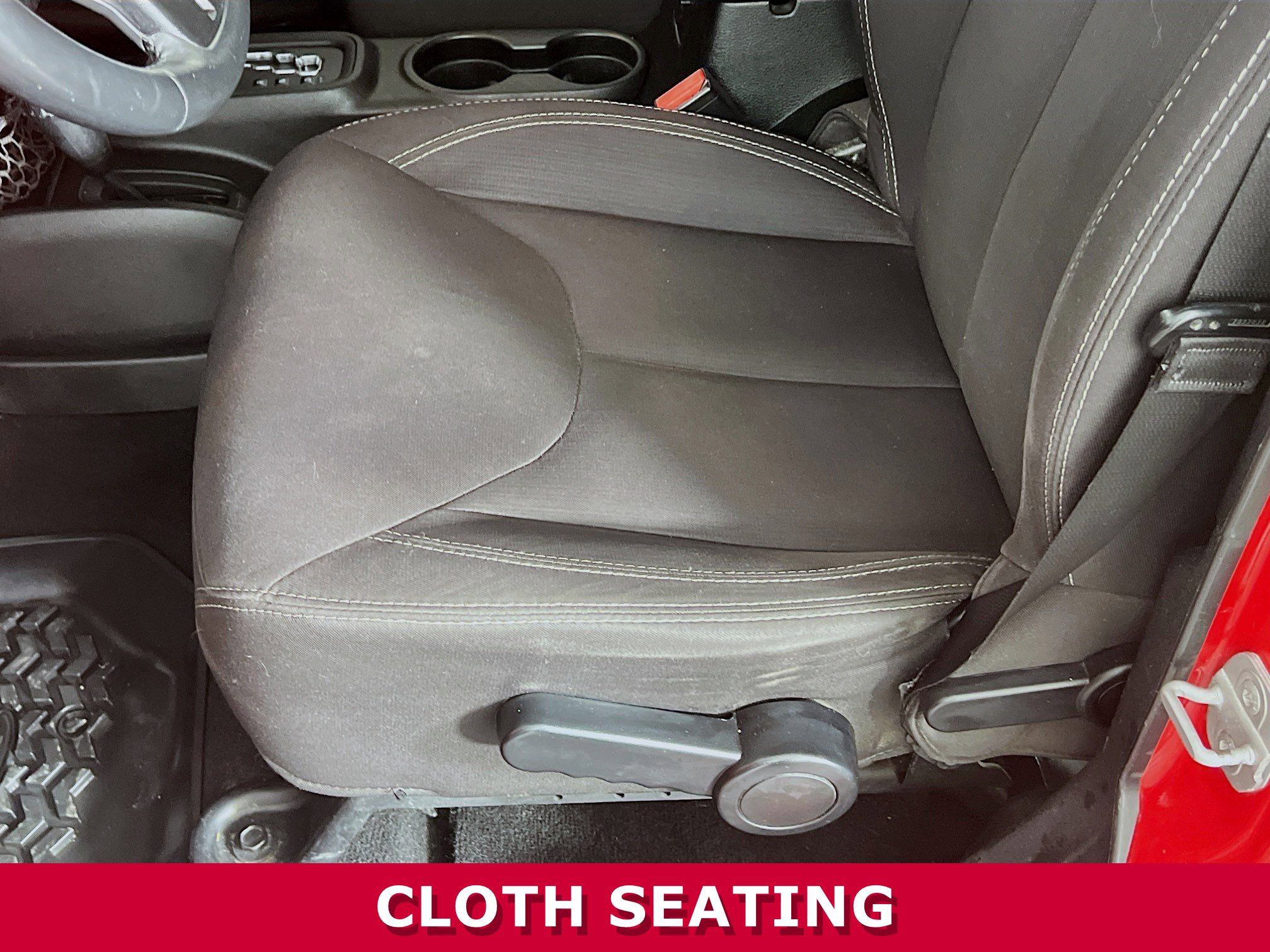 Used 2013 Jeep Wrangler Unlimited Sahara w/ Connectivity Group image 4