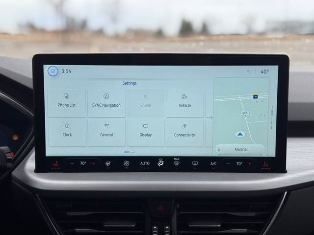 Used 2025 Ford Escape Platinum AWD/4WD image 19