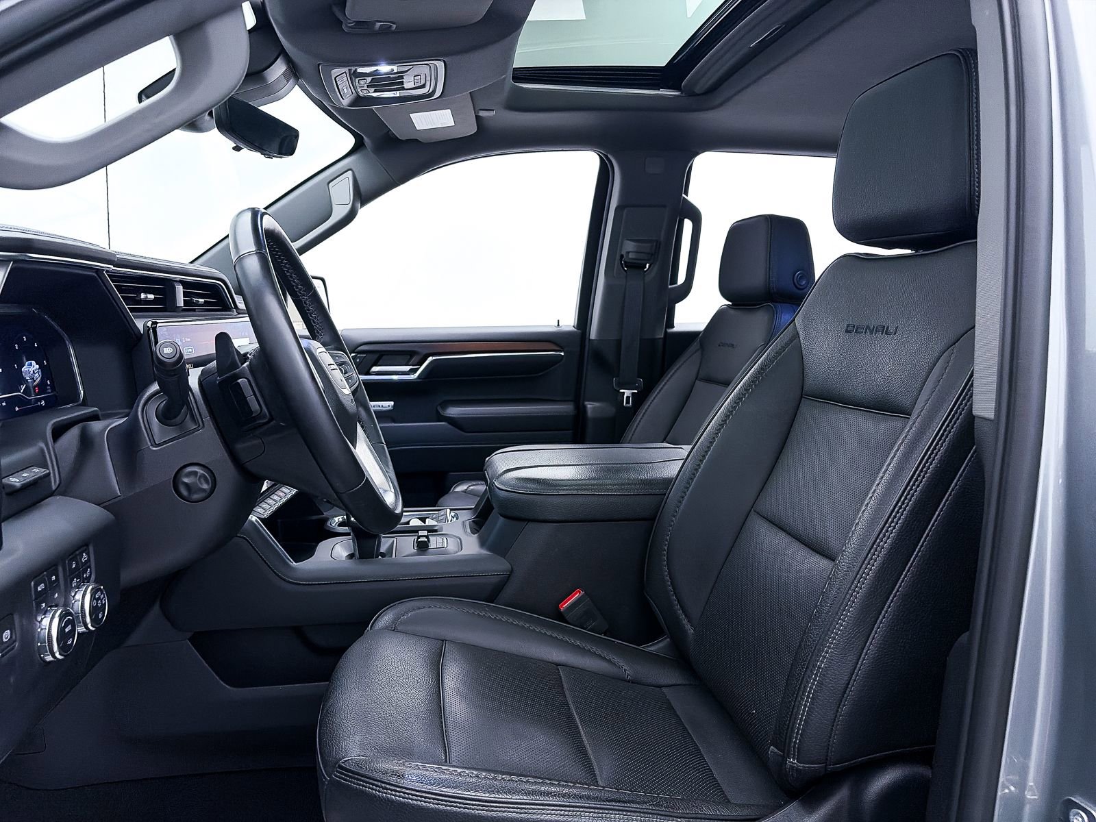 Used 2024 GMC Sierra 1500 Denali w/ Denali Reserve Package image 22