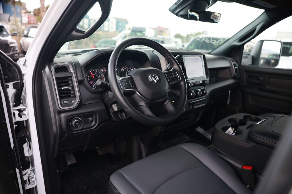 New 2026 RAM 3500 Tradesman image 27