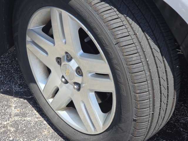Used 2015 Chevrolet Impala LT w/ LT Sunroof Package FWD image 6