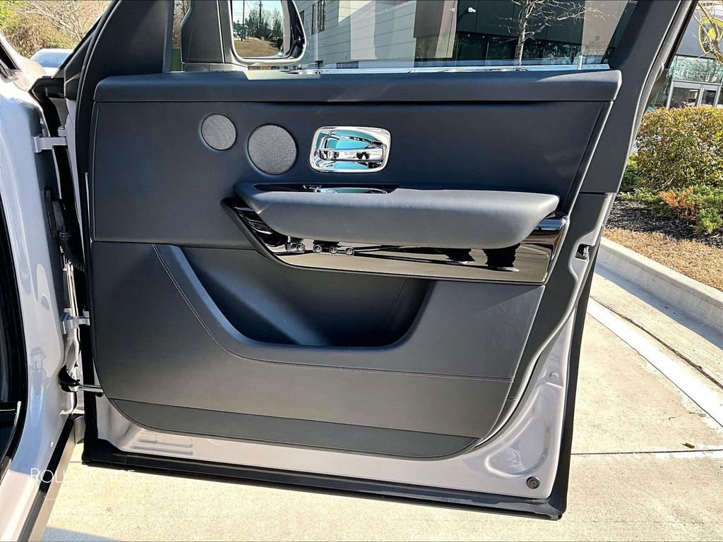 Certified 2021 Rolls-Royce Cullinan image 20