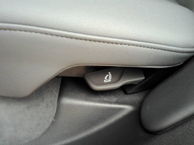 Used 2024 Audi Q5 2.0T Premium image 21