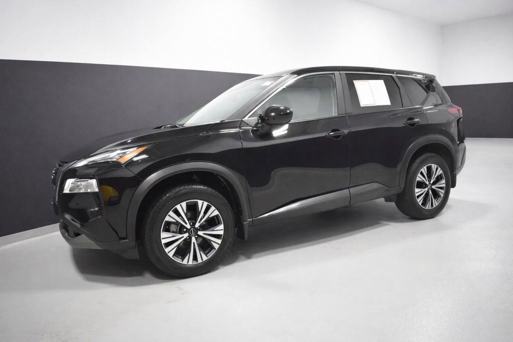 Certified 2023 Nissan Rogue SV image 2