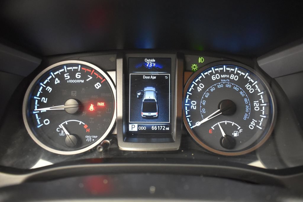 Used 2023 Toyota Tacoma TRD Pro AWD/4WD image 8