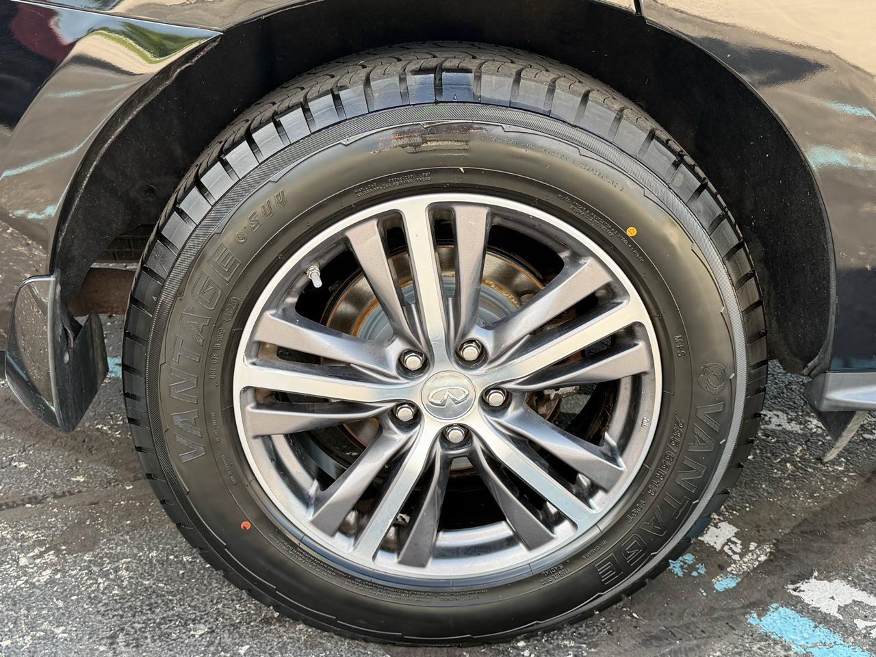 Used 2018 INFINITI QX60 Luxe w/ Premium Plus Package AWD/4WD image 35