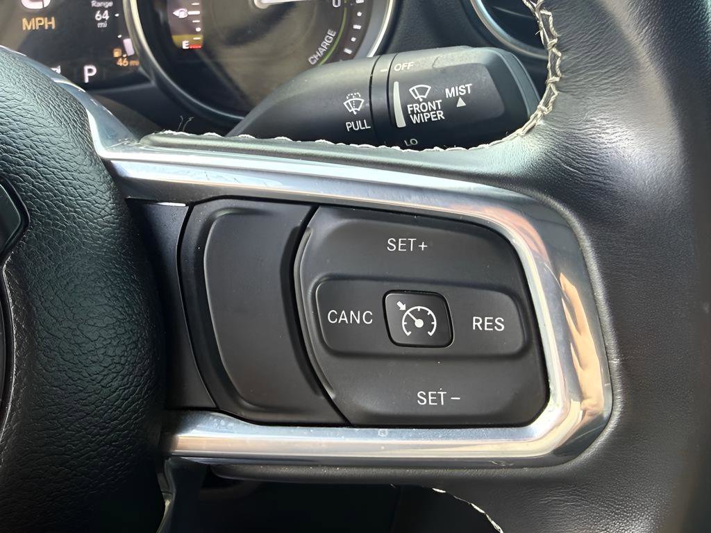 Used 2022 Jeep Wrangler Unlimited Sahara image 17