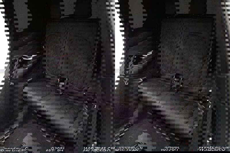 Used 2023 BMW X7 M60i w/ Climate Comfort Package image 26