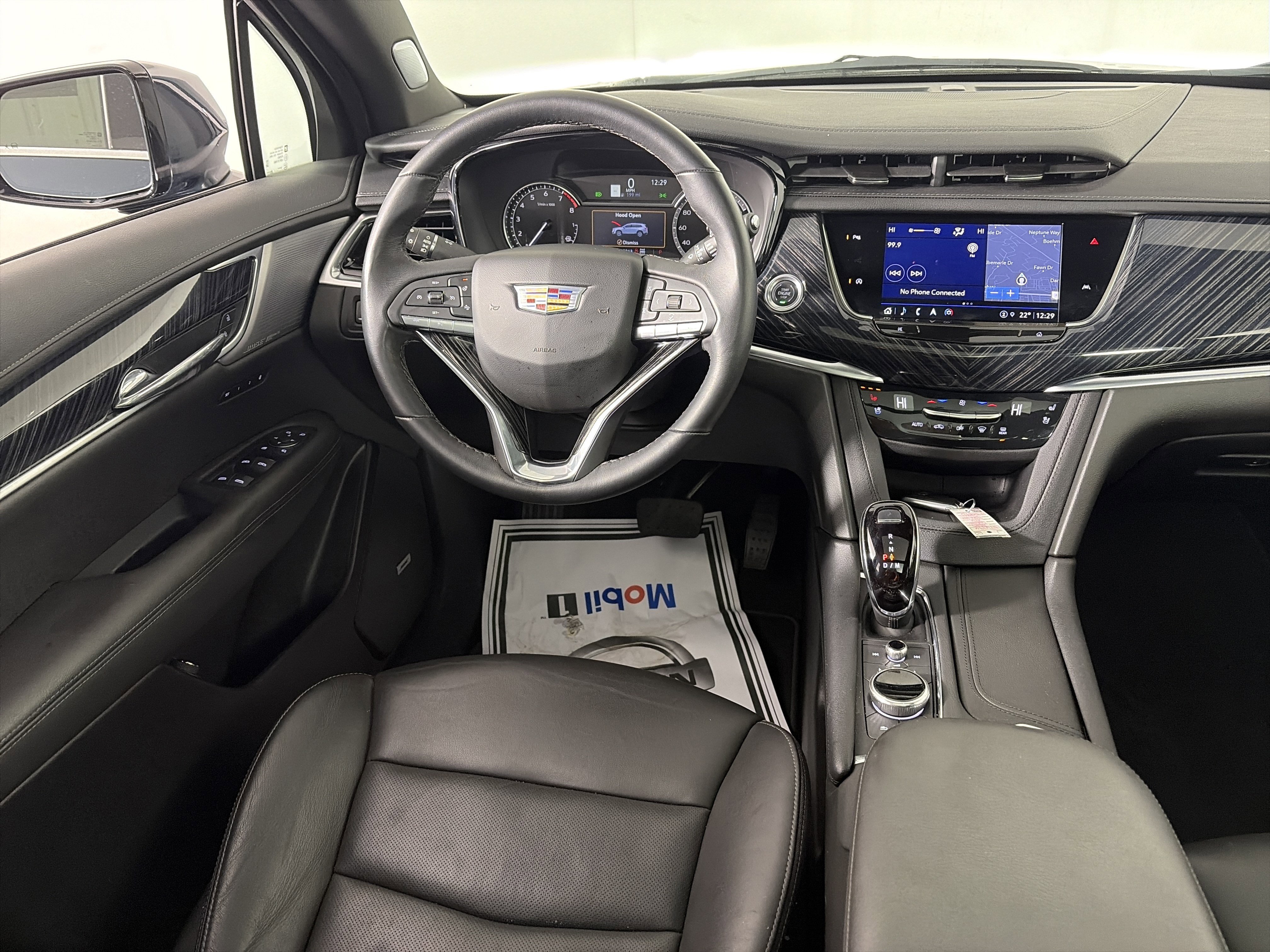 Certified 2025 Cadillac XT6 Premium Luxury image 45
