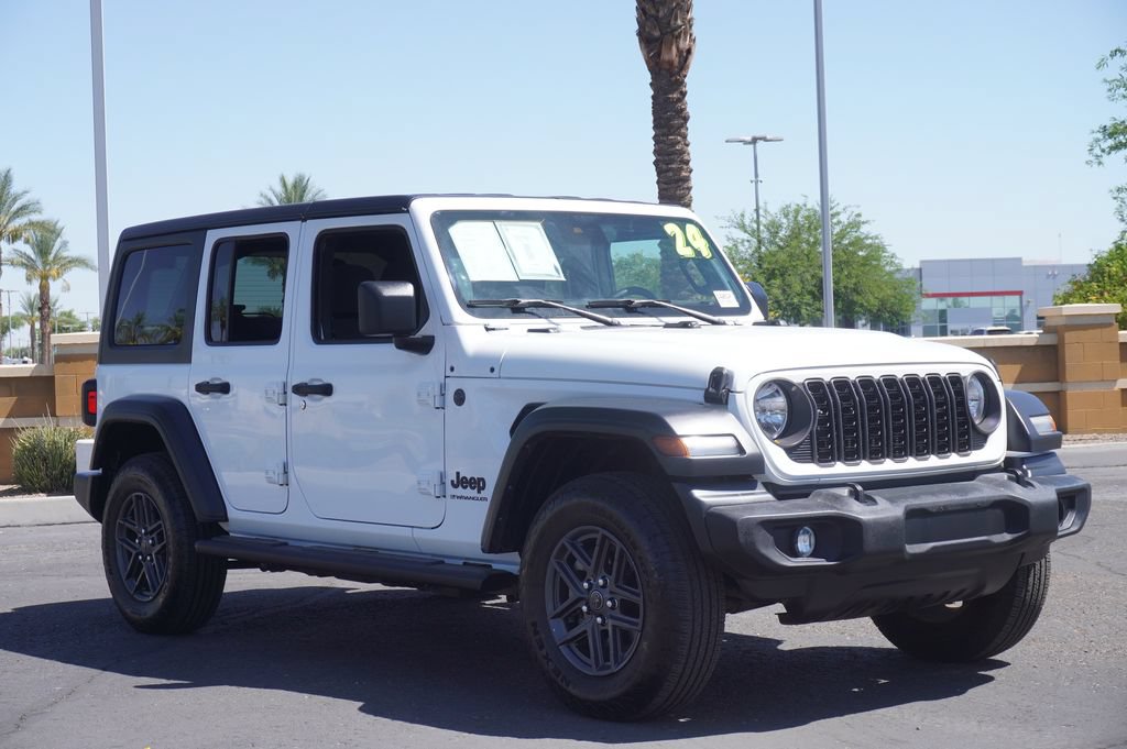 Used 2024 Jeep Wrangler Unlimited Sport AWD/4WD image 5