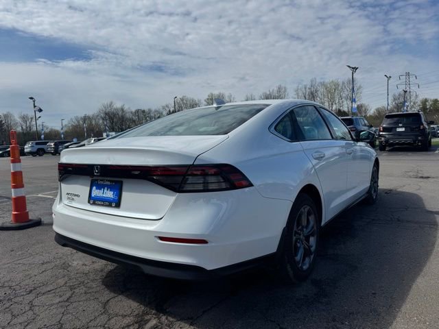 Used 2023 Honda Accord EX image 2