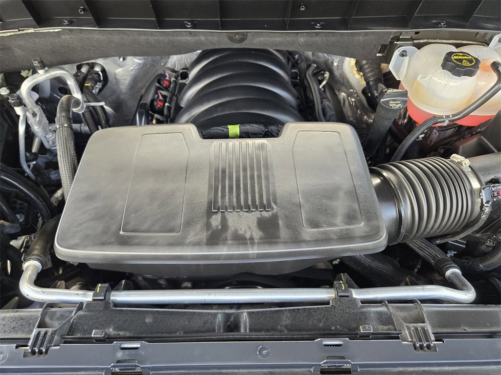 Used 2025 Chevrolet Silverado 1500 LT image 29