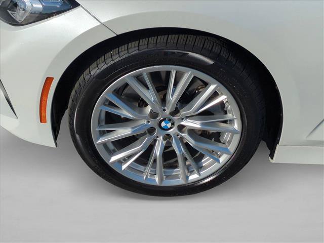 Certified 2023 BMW 330i Sedan w/ Convenience Package RWD image 25