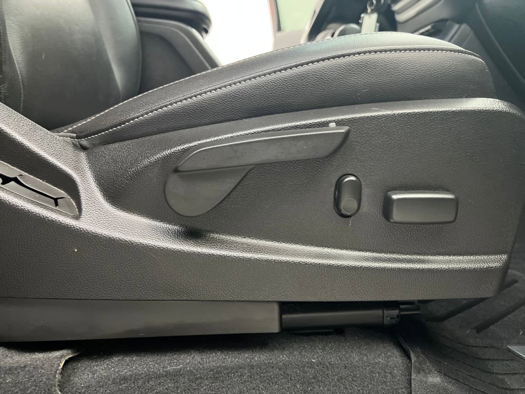 Used 2020 Chevrolet Colorado ZR2 image 11