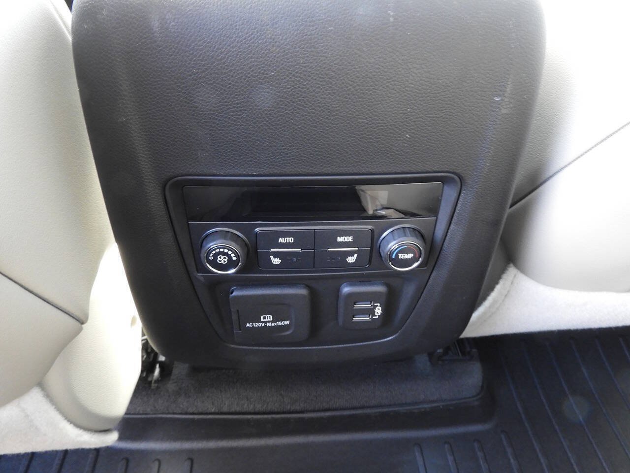 Used 2019 Buick Enclave Premium w/ Experience Buick Package AWD/4WD image 22
