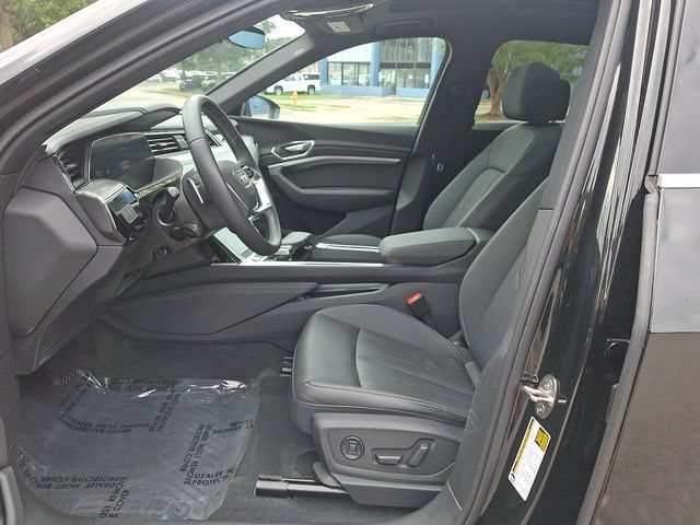 Used 2023 Audi e-tron Premium AWD/4WD image 13