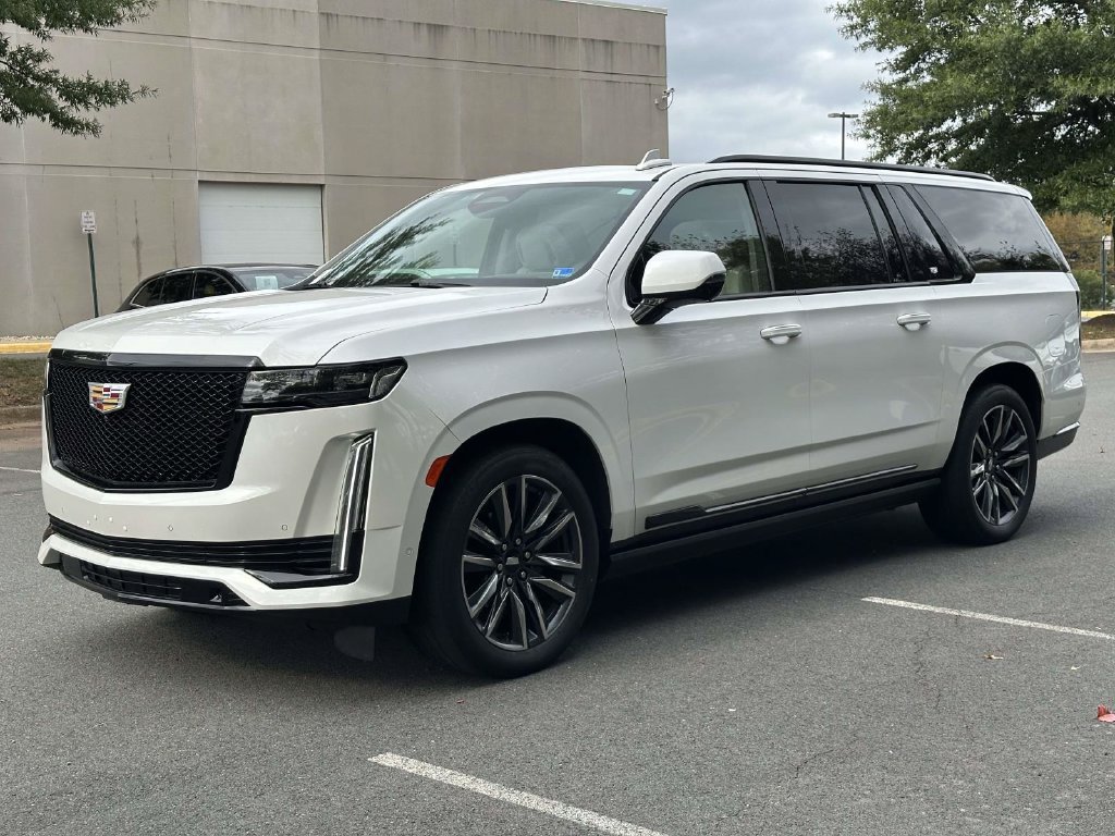 Used 2021 Cadillac Escalade ESV Sport Platinum AWD/4WD image 21
