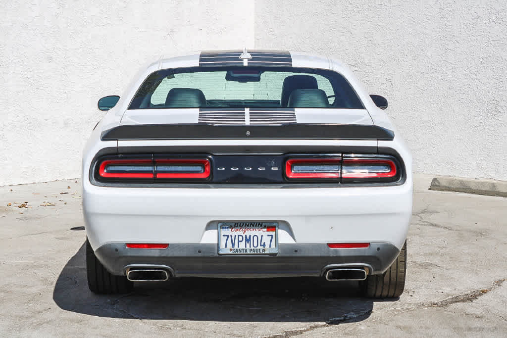 Used 2016 Dodge Challenger R/T Plus RWD image 5