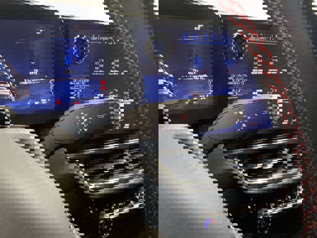 Used 2024 Chevrolet Equinox EV RS image 27