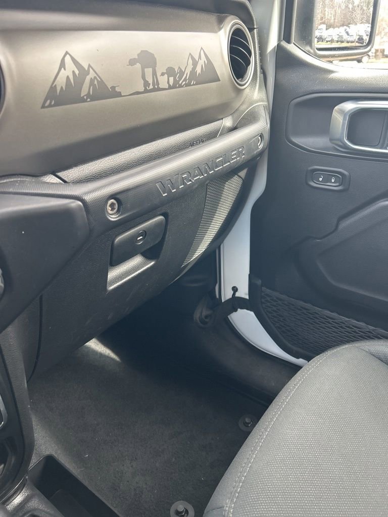 Used 2021 Jeep Wrangler Unlimited Sport image 21