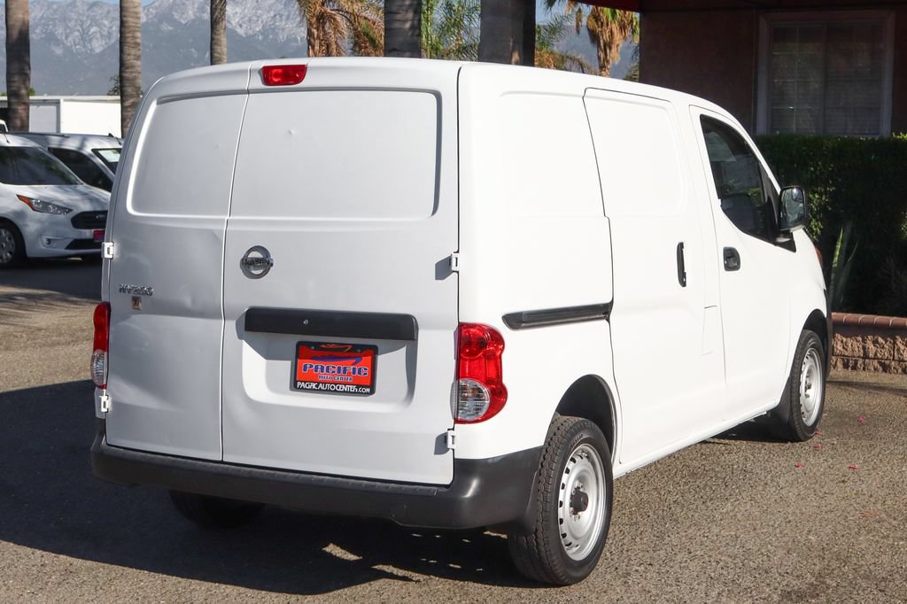 Used 2017 Nissan NV200 S FWD image 11