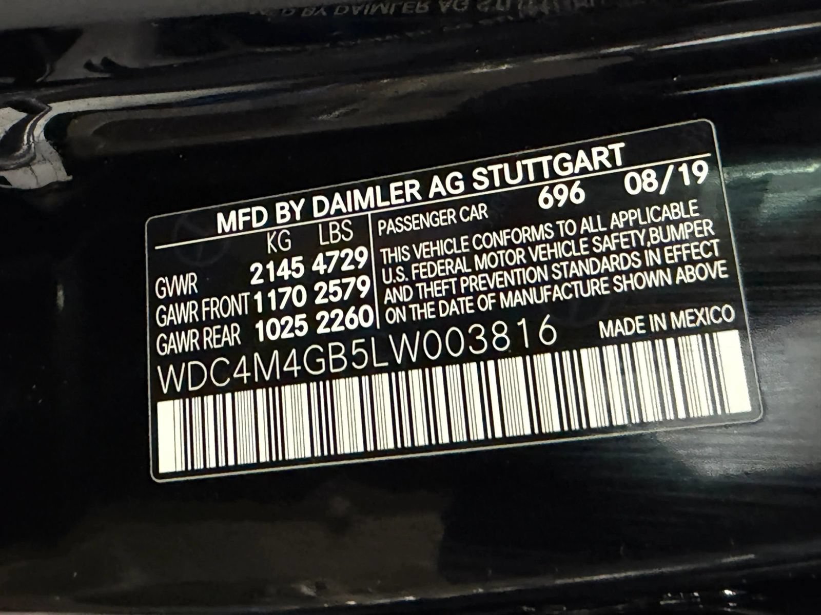 Used 2020 Mercedes-Benz GLB 250 w/ Premium Package image 35