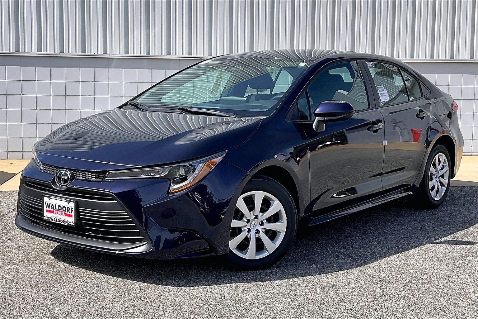 New 2026 Toyota Corolla LE FWD image 2