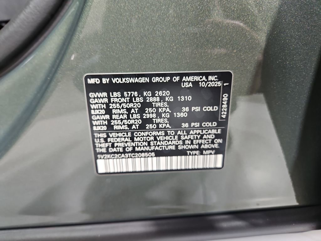 New 2026 Volkswagen Atlas Cross Sport SE image 28