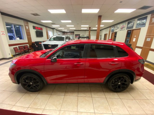 Used 2024 Honda HR-V Sport image 4