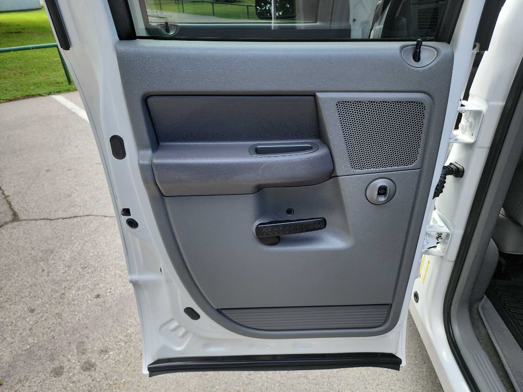 Used 2008 Dodge Ram 2500 Truck ST RWD image 24