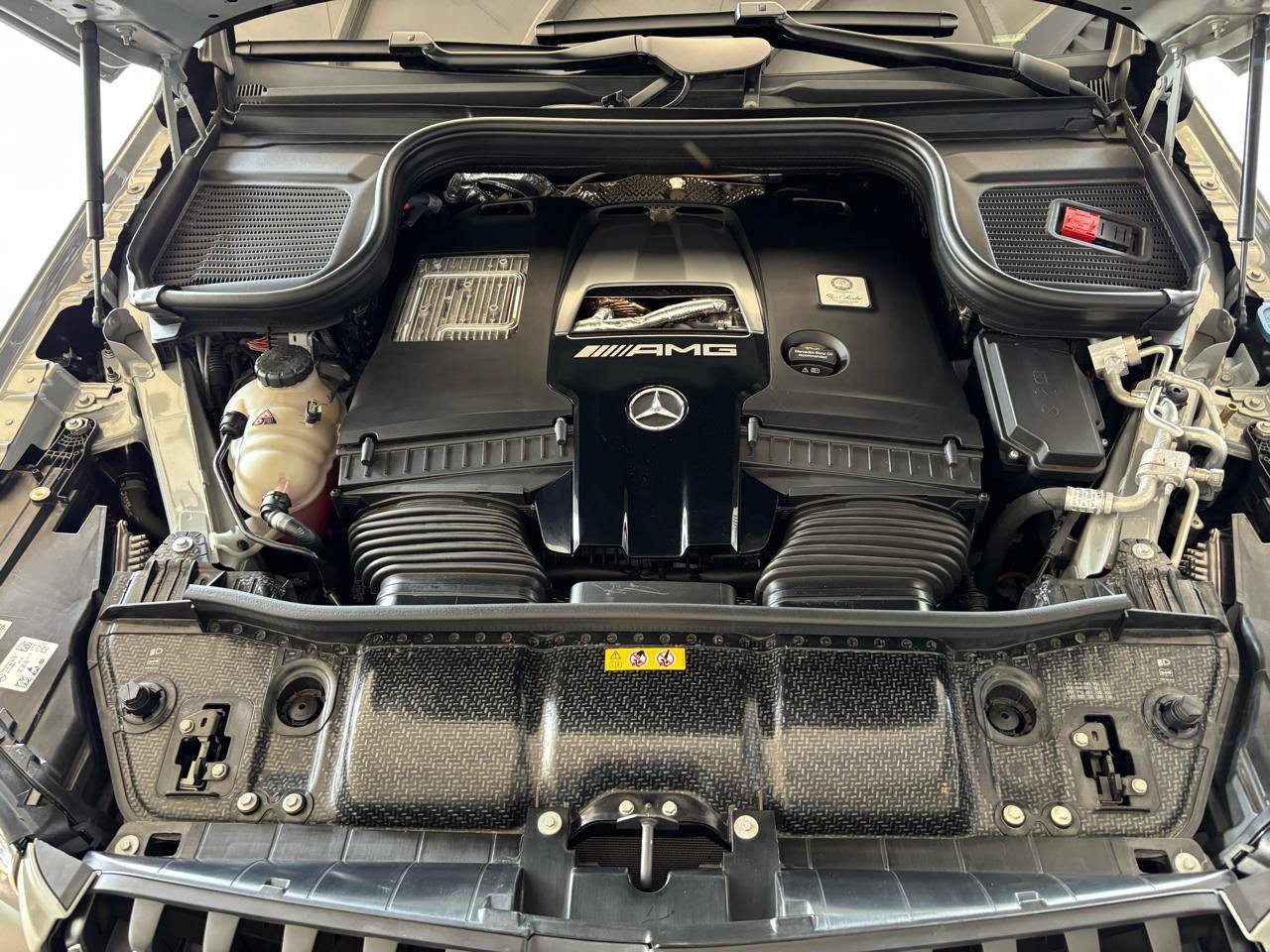 Used 2024 Mercedes-Benz GLS 63 AMG 4MATIC image 37