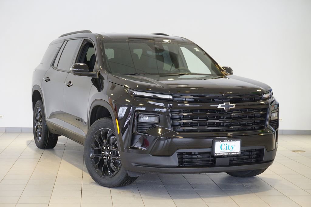 New 2026 Chevrolet Traverse LT w/ Midnight/Sport Edition image 2