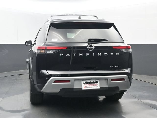 Used 2025 Nissan Pathfinder SL AWD/4WD image 21