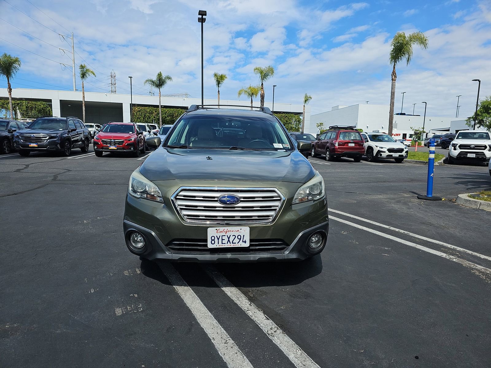 Used 2015 Subaru Outback 2.5i Premium AWD/4WD image 12