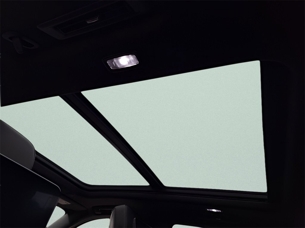 Used 2023 GMC Yukon Denali Ultimate image 11